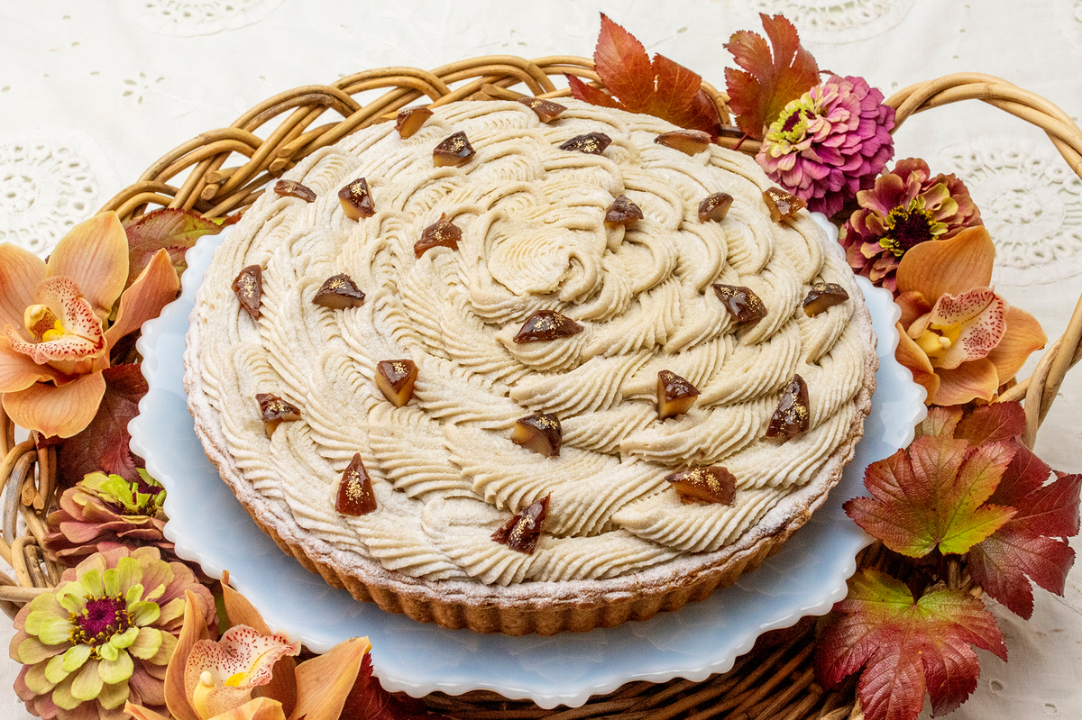 「クリスマスモンブラン」のホールケーキ