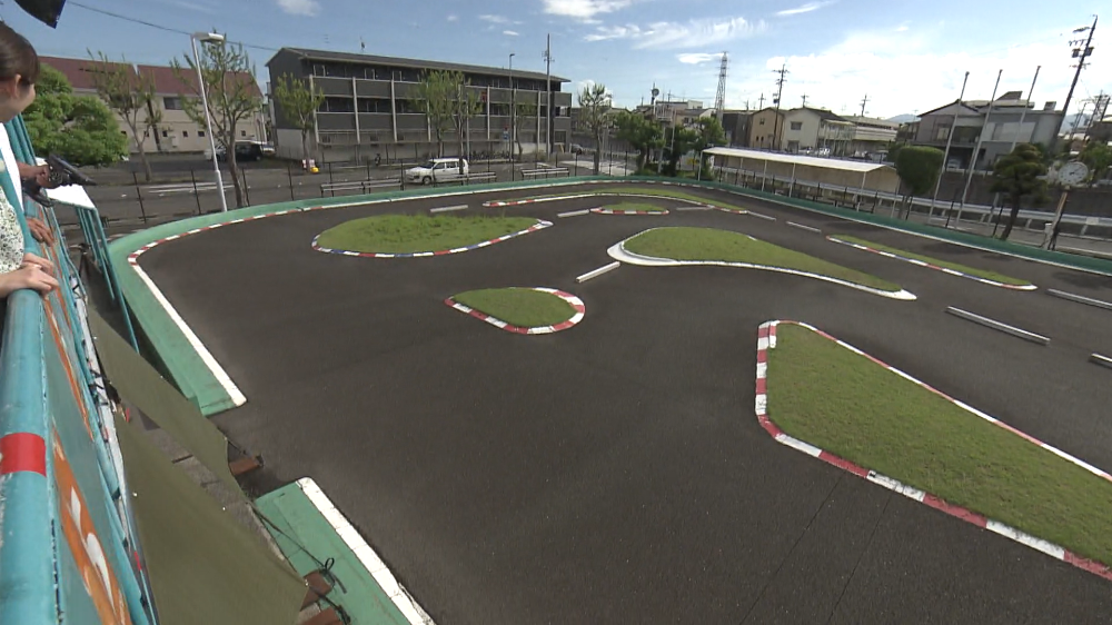 RCカーの聖地ともいえるタミヤサーキット。かつては人気テレビ番組「タミヤRCカーグランプリ」の撮影場所として使用された