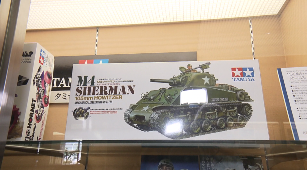 迫力の1/16で再現したM4シャーマン RCモデル