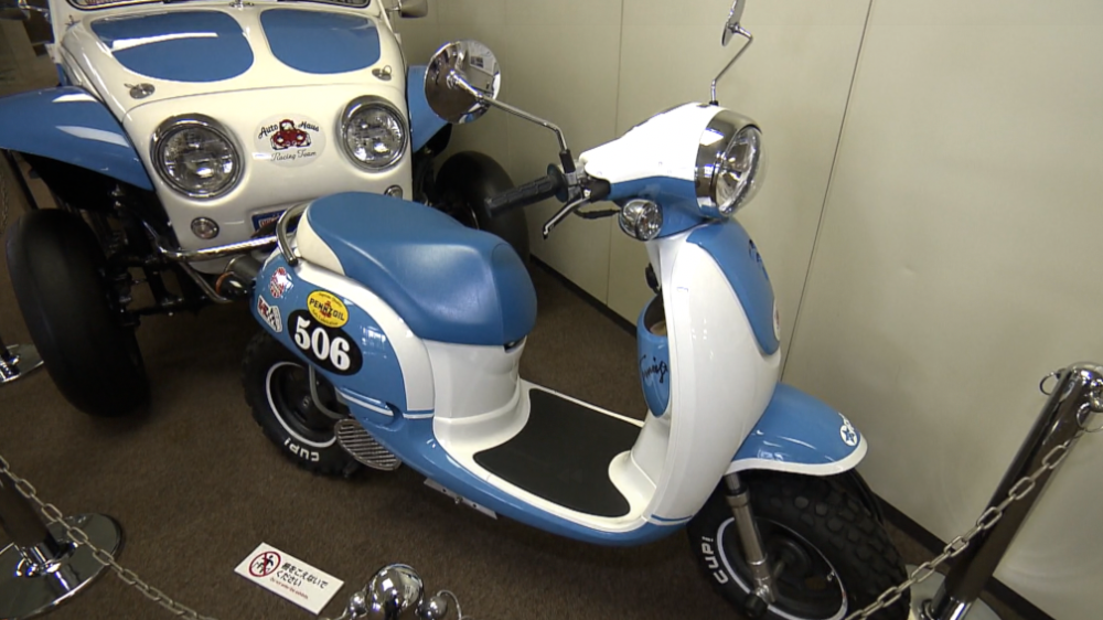ミニ四駆のデザイナーが手がけたスクーターも併設展示