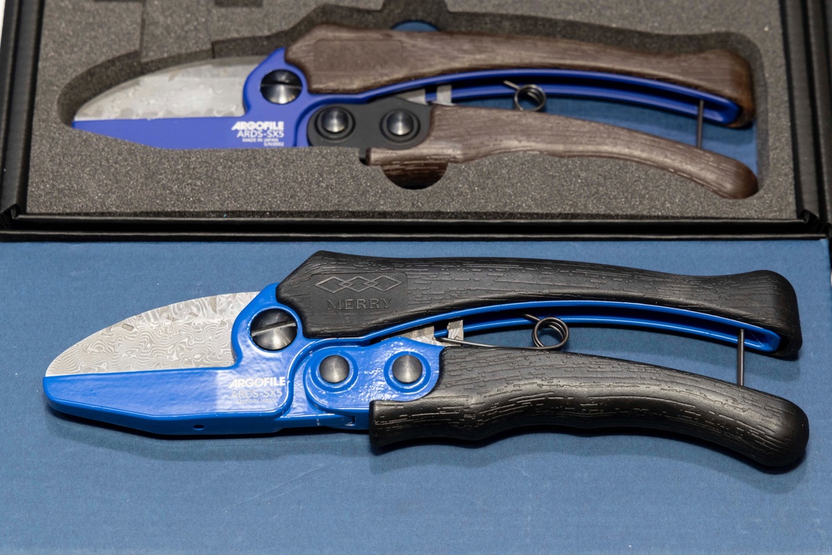 ARDS-SX5 ダマスカスメリーカッター