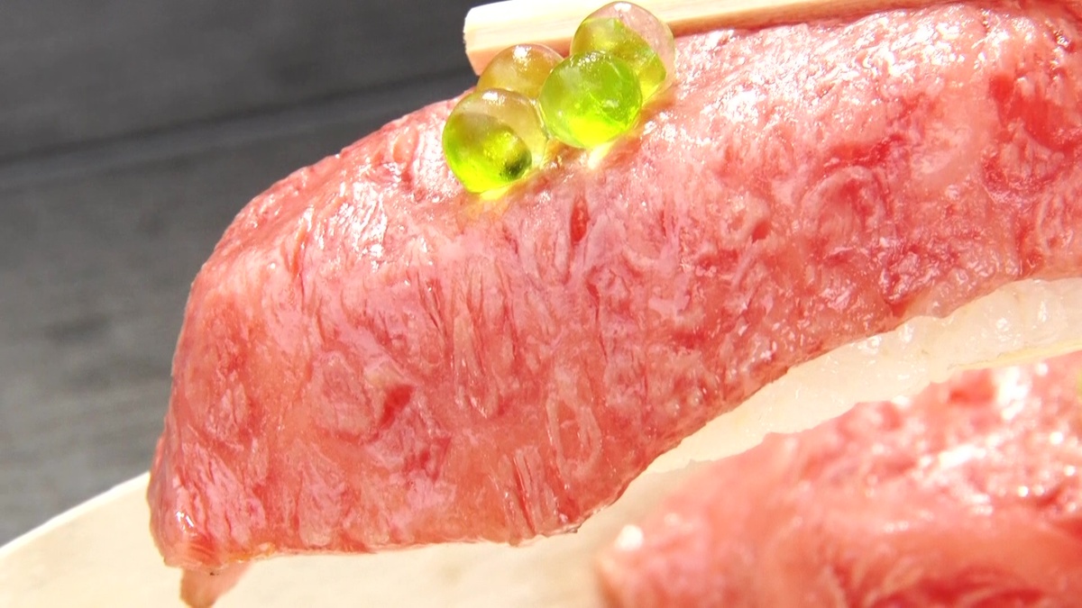 A5ランクの飛騨牛握り