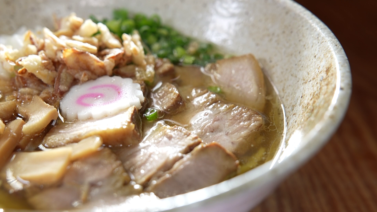 土日にはハイクオリティの春巻きに合うラーメンが登場