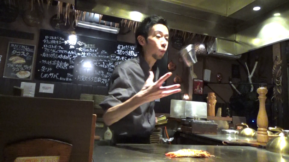 シェフのパフォーマンスが大人気