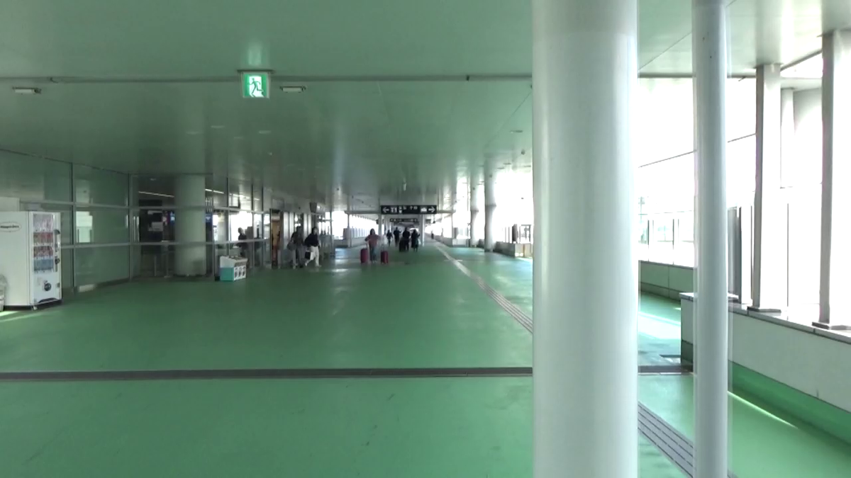 駐車場を事前予約すれば、スムーズに空港に向かえる