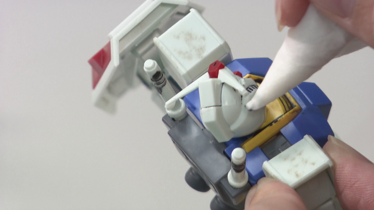 スミ入れ塗料も活用