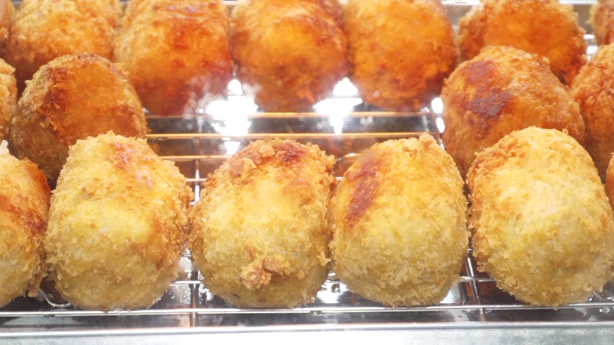 日曜限定の「特製コロッケ」