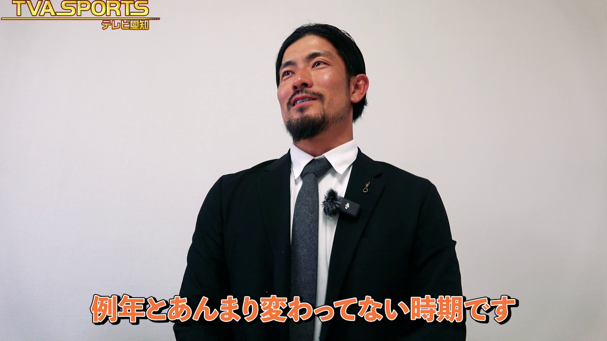 インタビューに応える祖父江さん